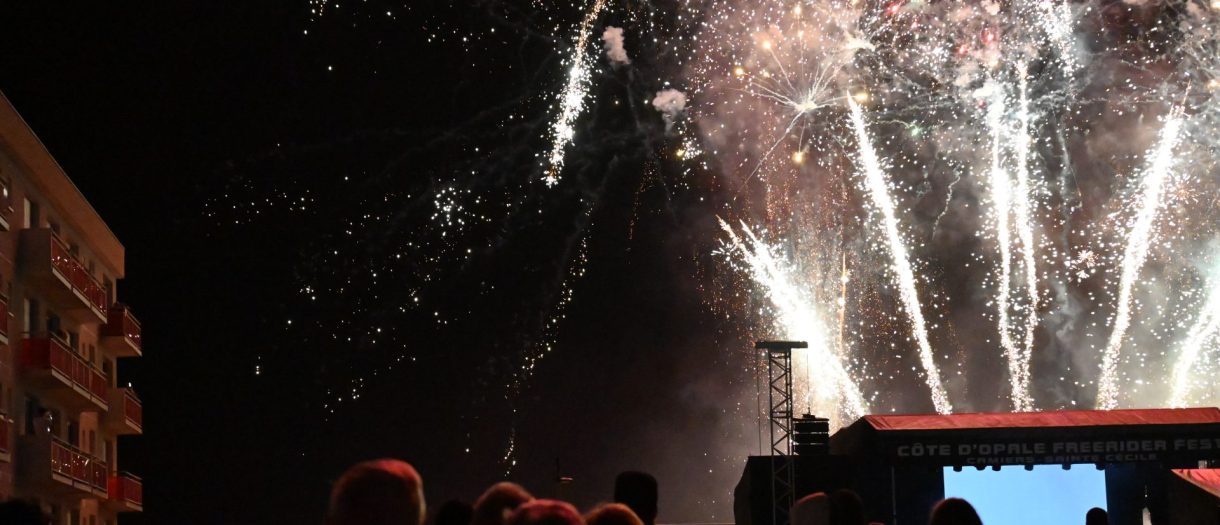 Feu d&rsquo;Artifice pour lancer le COFF#9
