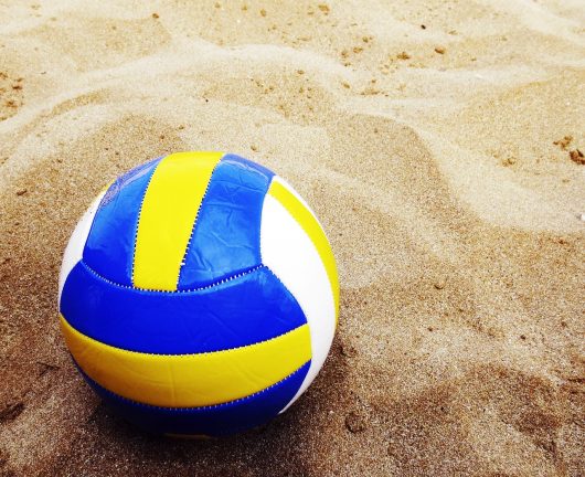 beach-volleyball-1617093-1280-3