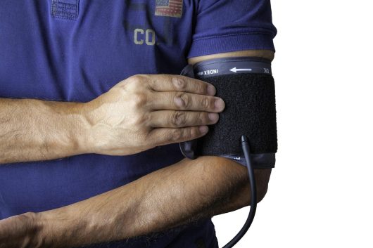 blood-pressure-monitor-1749577-1920-1