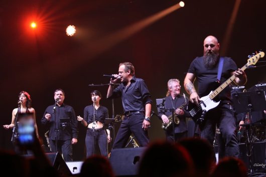 tribute-sang-pour-100-johnny
